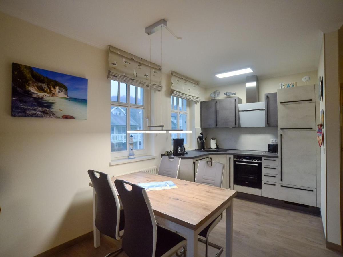 Komfortplus Mit 1 Schlafzimmer Und Balkon Im Obergeschoss 214 Ostseebad Binz